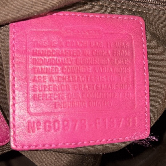 Coach Soho pleated hobo bag shoulder bag Crescent shaped leather pink vintage - Picture 13 of 17